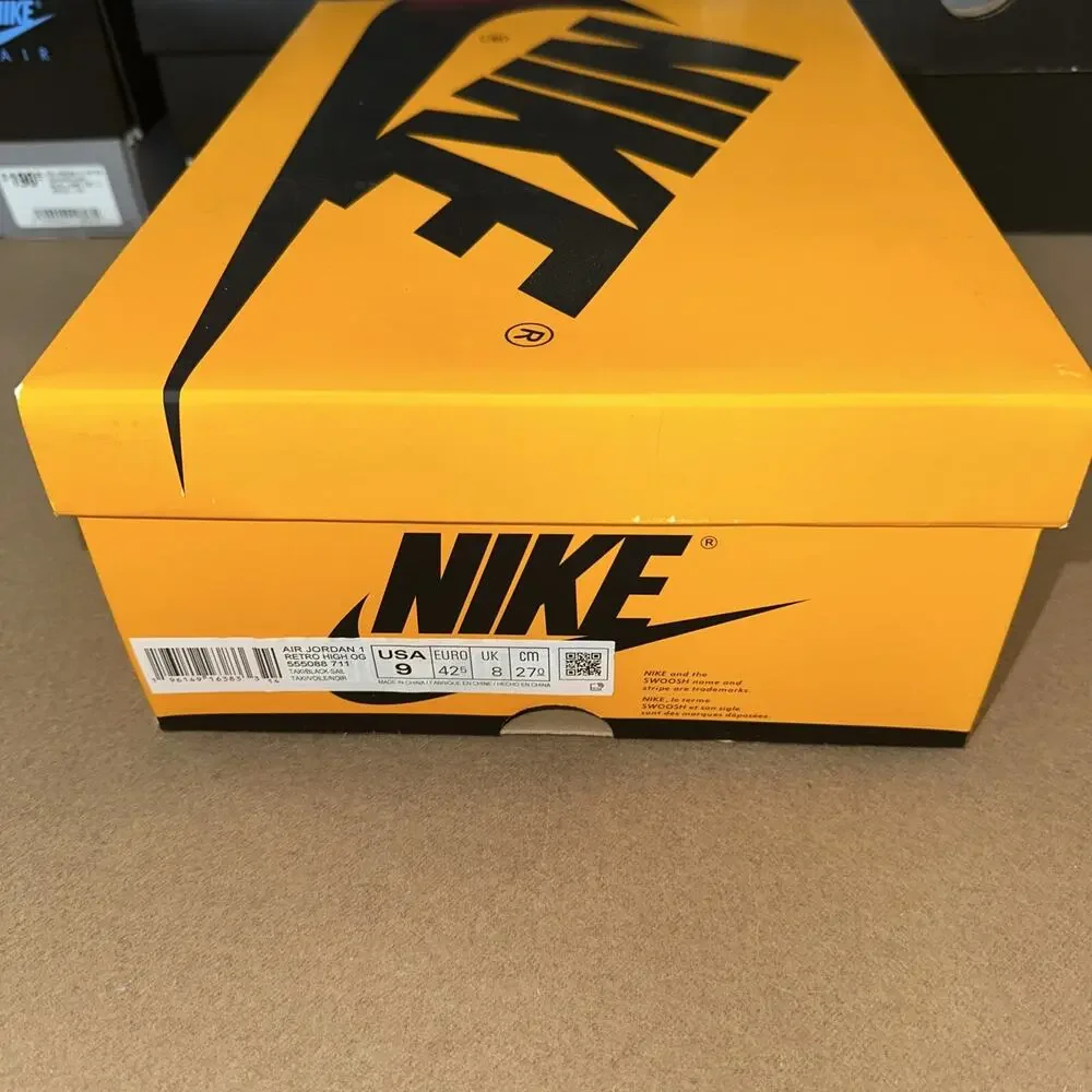 Nike Men’s Size 9 Jordan 1 Retro High OG Taxi